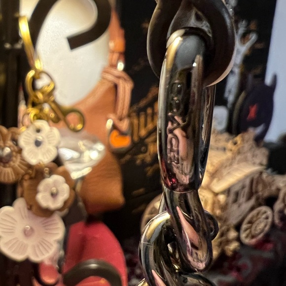 Coach 2017 (RE)LOVED Tea Rose Swagger 20 Shoulder Crossbody Upcrafted by COACH - Picture 7 of 16